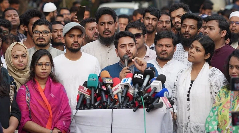 শেখ হাসিনার তিন সংসদকে অবৈধ ঘোষণা করেনি বিএনপি সরকার: নাহিদ ইসলাম