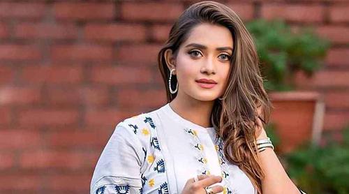 তানজিন তিশার বিরুদ্ধে এবার হুমকির মামলা