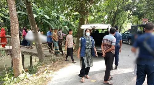 চার সন্তানকে প্রতিষ্ঠিত করেও শেষ বয়সে একা, ভাড়া বাসায় মিলল মায়ের মরদেহ