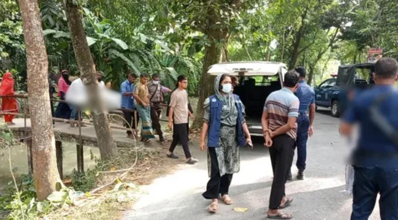 চার সন্তানকে প্রতিষ্ঠিত করেও শেষ বয়সে একা, ভাড়া বাসায় মিলল মায়ের মরদেহ