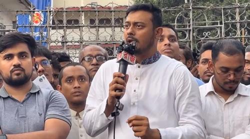 আগে কর্মসংস্থানের ব্যবস্থা করুন, তারপর ফুটপাতের দোকান বন্ধ করতে আসবেন