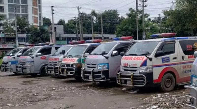 ঢামেকে অ্যাম্বুলেন্স ধর্মঘট ৭ দিনের জন্য স্থগিত