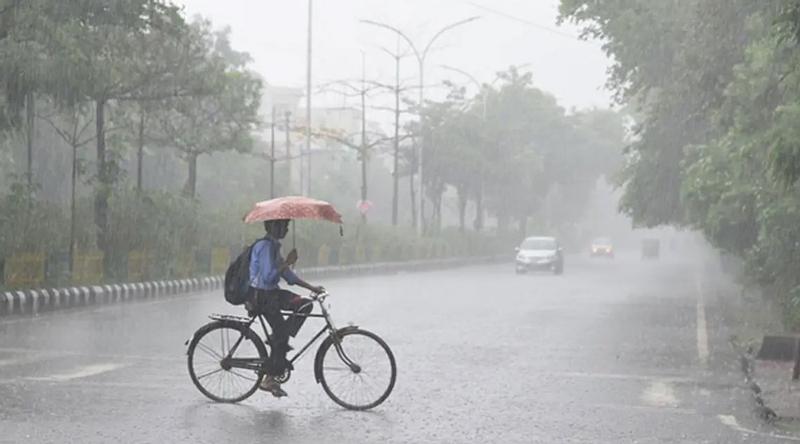 ২ দিন বৃষ্টি হতে পারে ৮ বিভাগে, কমবে দিনের তাপমাত্রা