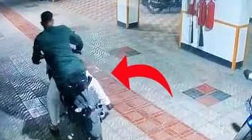 টঙ্গী থেকে তাহসিফের মোটরসাইকেল উদ্ধার
