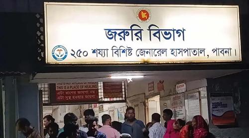 পাবনায় বজ্রপাতে প্রাণ গেল শিশুসহ ৬ জনের
