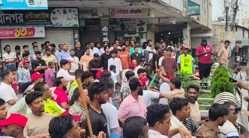 মুন্সিগঞ্জে বিএনপির প্রতিষ্ঠাবার্ষিকীতে দু’গ্রুপের সংঘর্ষ, ওসিসহ আহত ১০