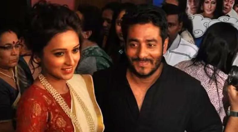 দেব-শুভশ্রীর কামব্যাকের মাঝেই ১১ বছর পর রাজ-মিমিও এক হচ্ছেন!