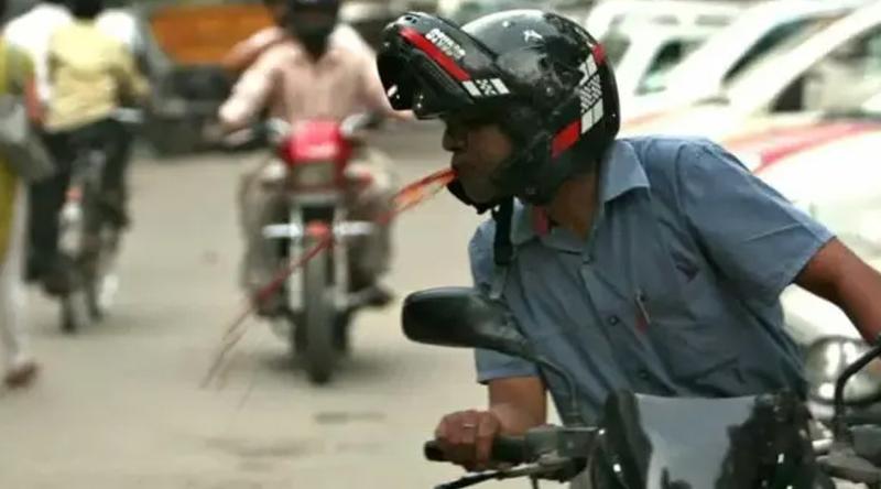 পশ্চিমবঙ্গে রাস্তায় থুতু ফেললেই ১০০ রুপি, প্রস্রাব করলে ২০০ রুপি জরিমানা