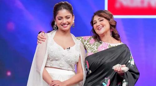 ‘দিদি নম্বর ১’-এ স্বস্তিকার ব্যবহারে মুগ্ধ ঐন্দ্রিলা