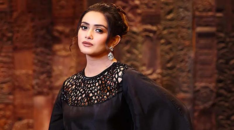 শাড়িকাণ্ডে তানজিন তিশাকে অব্যাহতির প্রতিবেদনে নারাজি বাদী