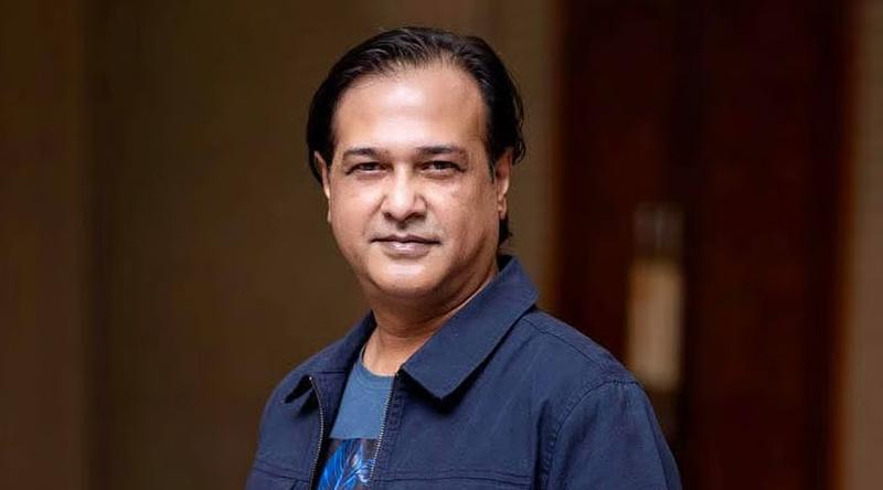 একাত্তরে বাবা কেন শান্তি কমিটিতে ছিলেন, জানালেন আসিফ আকবর