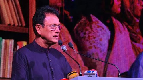 ভবিষ্যৎ প্রজন্মকে সঠিক পথে রাখতে বইয়ের বিকল্প নেই : শিক্ষামন্ত্রী