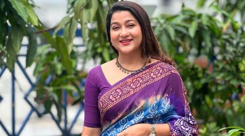 কারো মনে কষ্ট দিয়ে থাকলে ক্ষমা করবেন: দীপা খন্দকার