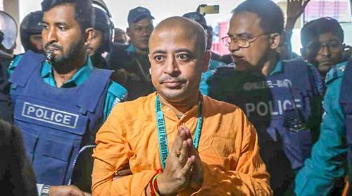 দুই মামলায় চিন্ময় কৃষ্ণ দাসের জামিন