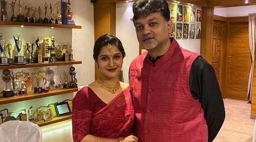 ‘স্থায়ী সঙ্গীর অভাববোধ করি’, তবে কি ডিভোর্স হয়েছে সৃজিত-মিথিলার?