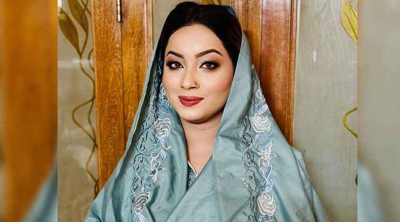 ‘ইচ্ছা থাকলেও পর্দা করা সম্ভব না’, মেঘনা আলমের আক্ষেপ