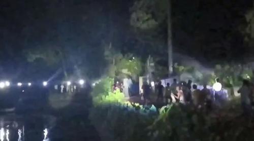 ব্রাহ্মণবাড়িয়ায় টর্চ জ্বালিয়ে দুই গ্রামবাসীর সংঘর্ষ, আহত ২৫