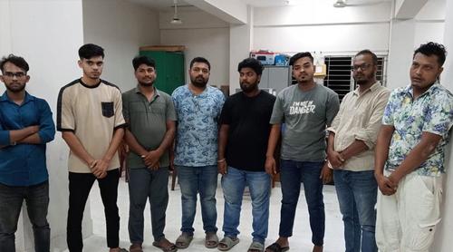 রাজধানীর উত্তরখানে গোপনে মিটিং করার সময় যুবলীগের ৮ নেতা গ্রেপ্তার