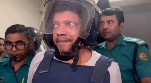 ট্রাইব্যুনালে নামাজ পড়ার সুযোগ চান পলক