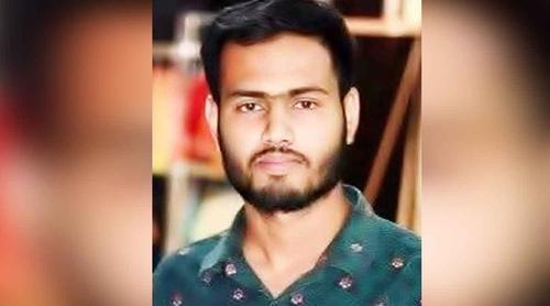 ‘ব্যক্তিগত ছবি ও ভিডিও ভাইরালের ভয় দেখিয়ে একাধিকবার ধর্ষণ’, এনসিপি নেতাকে খুঁজছে পুলিশ