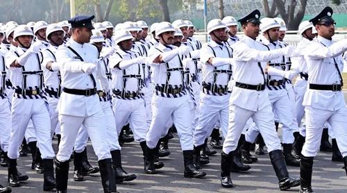 কলকাতায় মুসলিম পুলিশ সদস্যদের দাড়ি রাখা নিষিদ্ধ