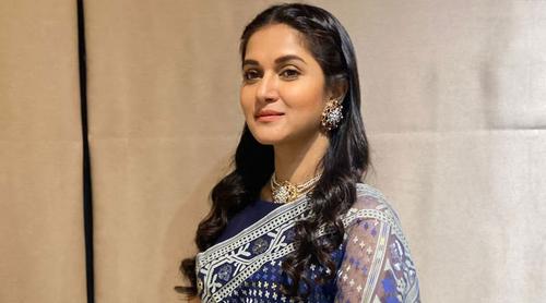 ‘নামে বিজ্ঞান আছে’ দেখেই ঢাবির রাষ্ট্রবিজ্ঞানে ভর্তি হন মিথিলা!