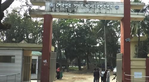 শেরপুরে চাচিকে গলা কেটে হত্যা, আটক ভাতিজা