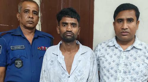 নরসিংদীতে নামাজরত অবস্থায় বৃদ্ধাকে হত্যা, প্রধান আসামিসহ গ্রেপ্তার ৩