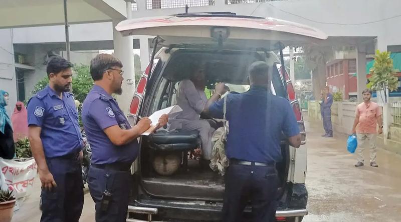 ধামরাইয়ে সিএনজি ও ট্রাকের সংঘর্ষে নিহত ৩