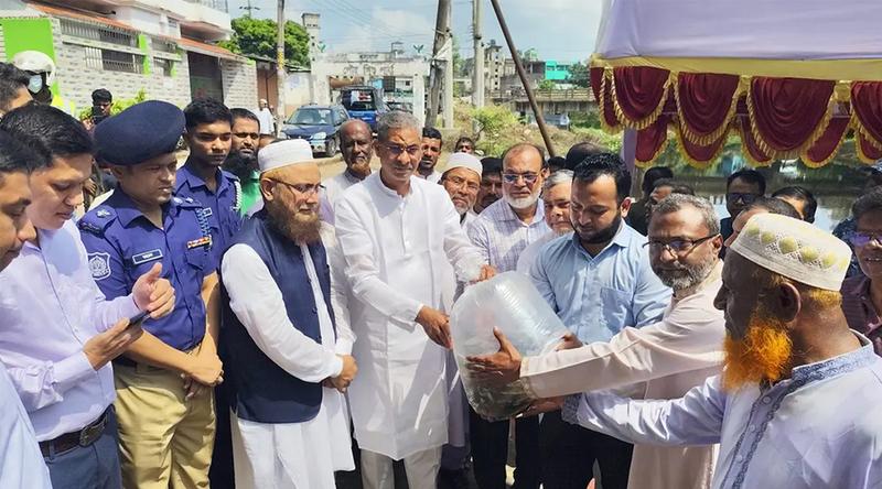 স্বনির্ভর বাংলাদেশ গড়ে ওঠার টার্গেট পয়েন্টে লক্ষ্য রেখেই সরকার কাজ করছে: পানিসম্পদমন্ত্রী