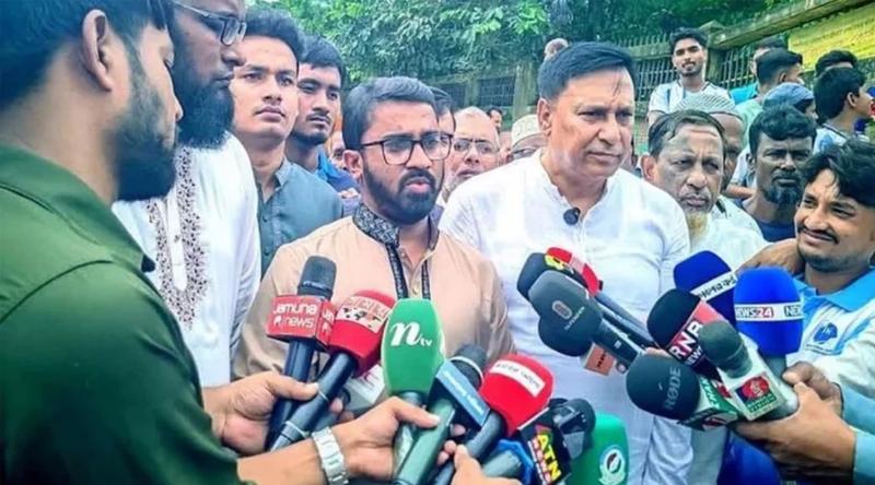 জামায়াতের লং মার্চ অযৌক্তিক হলেও সরকার সহযোগিতা করবে: রাশেদ খাঁন