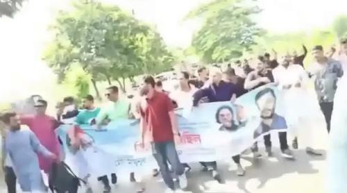 ঢাকা-চট্টগ্রাম মহাসড়কে ঝটিকা মিছিল,  আটক ৩ যুবলীগ কর্মী