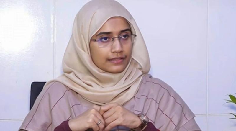 স্বামীর জন্য দোয়া চাইলেন সামান্থা শারমিন