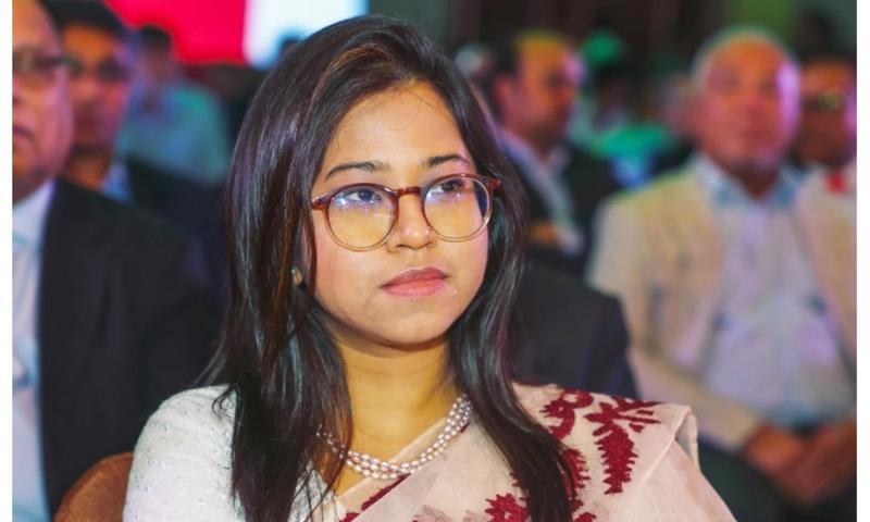বাবা হারালেন এনসিপির মনিরা শারমিন