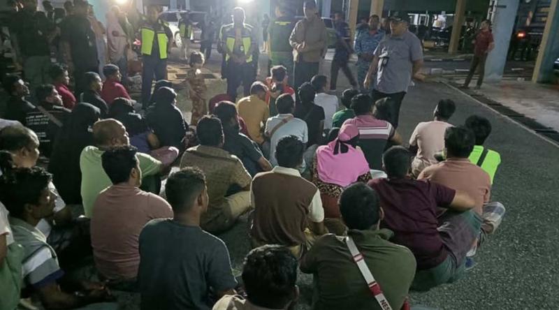 মালয়েশিয়ায় সাড়ে আট মাসে ৫৭ হাজারের বেশি অবৈধ অভিবাসী আটক