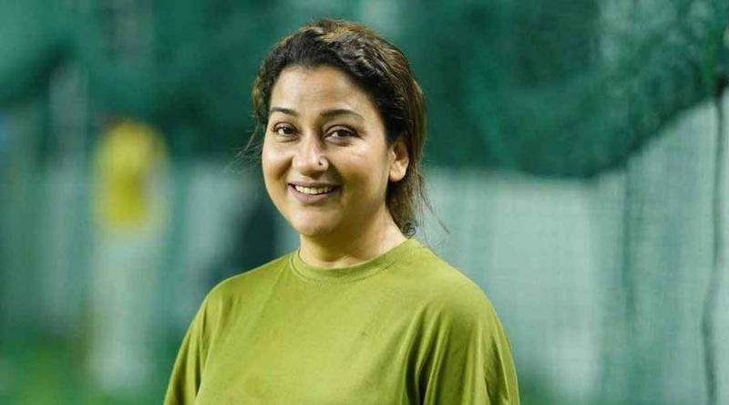 রাস্তায় বের হলেই এখন অনেকে ‘ফুফু’ বলে ডাকে: দীপা খন্দকার