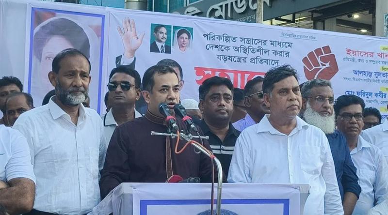 অনলাইনে হুংকার না দিয়ে দেশে আসুন, ফাঁসির মঞ্চ প্রস্তুত আছে: তথ্য প্রতিমন্ত্রী