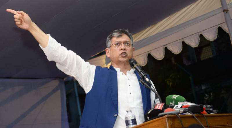 আওয়ামী ফ্যাসিবাদী শক্তিকে আর রাজনীতি করতে দেওয়া হবে না: স্বরাষ্ট্রমন্ত্রী