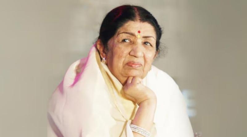 কিংবদন্তি সংগীতশিল্পী লতা মঙ্গেশকরের জন্মদিন আজ