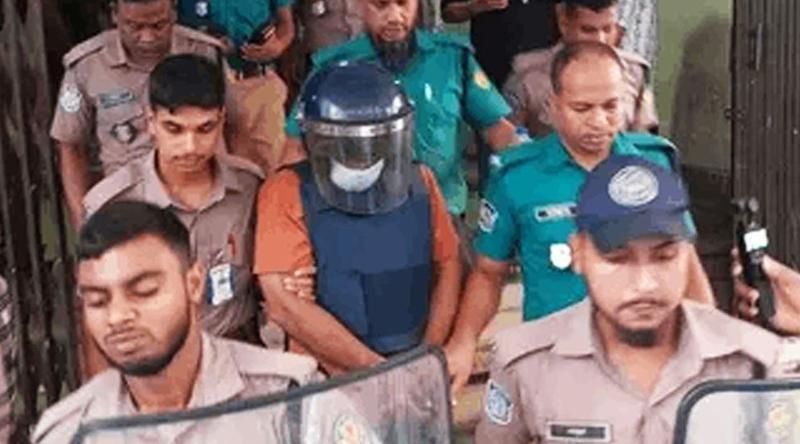 মাদক ধ্বংসের দায়িত্বে থাকা পুলিশ সদস্য ১ হাজার ৭৯০ পিস ইয়াবাসহ গ্রেপ্তার, ৩ দিনের রিমান্ড