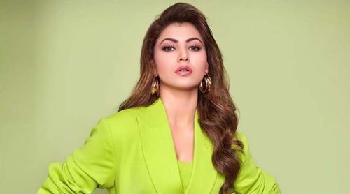 ‘এআই’ সংস্থার বিরুদ্ধে ৭ হাজার কোটি টাকা ক্ষতিপূরণ দাবি উর্বশীর