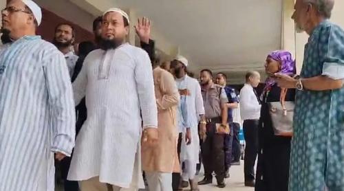 পশুর হাট ইজারা নিয়ে সংঘর্ষ, জামায়াতের ২৫ নেতাকর্মী কারাগারে